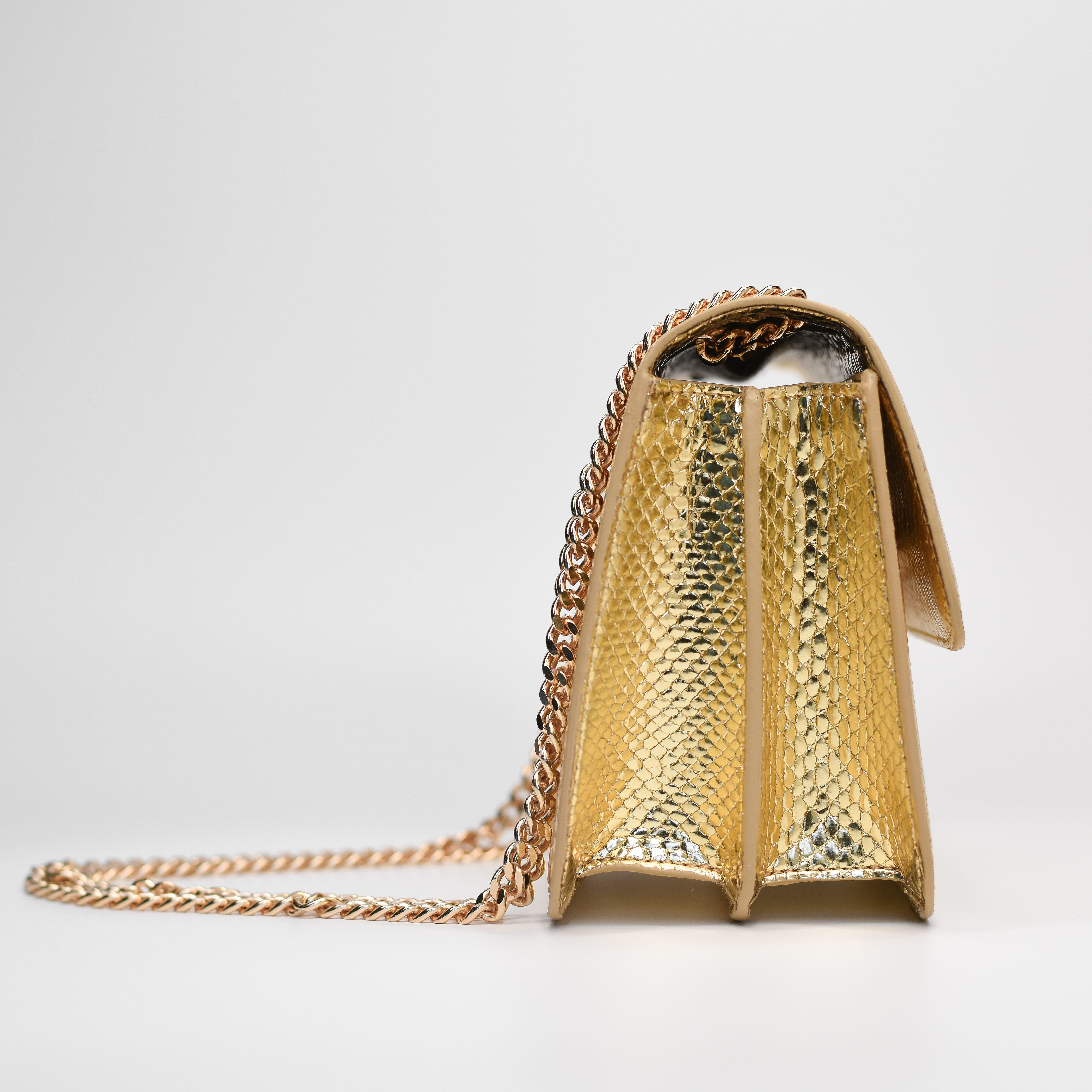 The Royal Elizabeth Gold Chain Bag